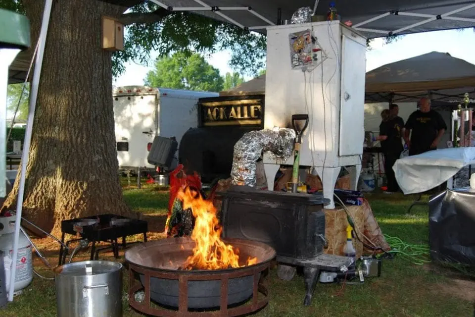 Barbeque Cook-Off / Anything But Butts